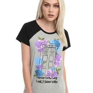 Graphic Print Doctor Who Women's Top - Black and Gray Taris